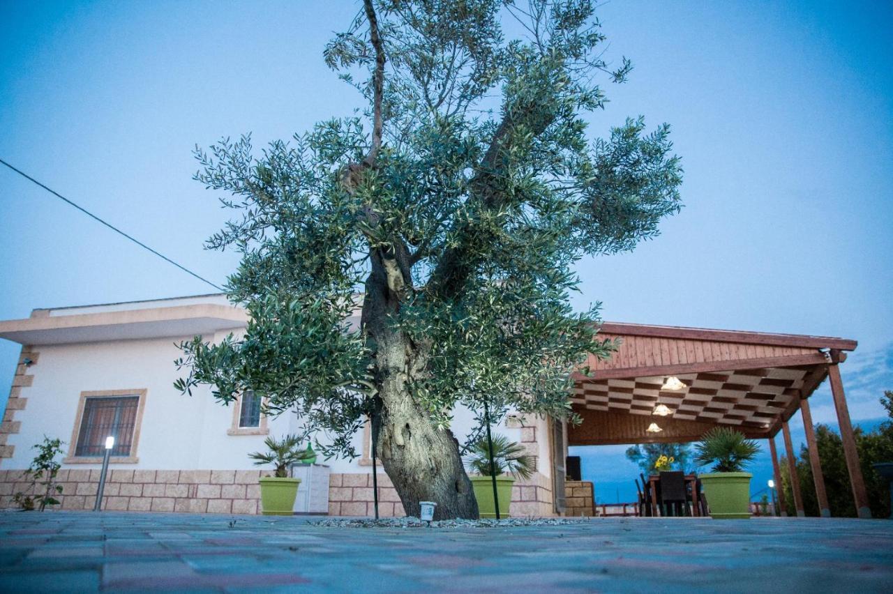 Villetta Mari Con Piscina Esclusiva Nel Salento Capilungo Zewnętrze zdjęcie